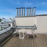 By The Roof Apartament *